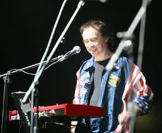 Stevie Hutch keyboardist extraordinaire